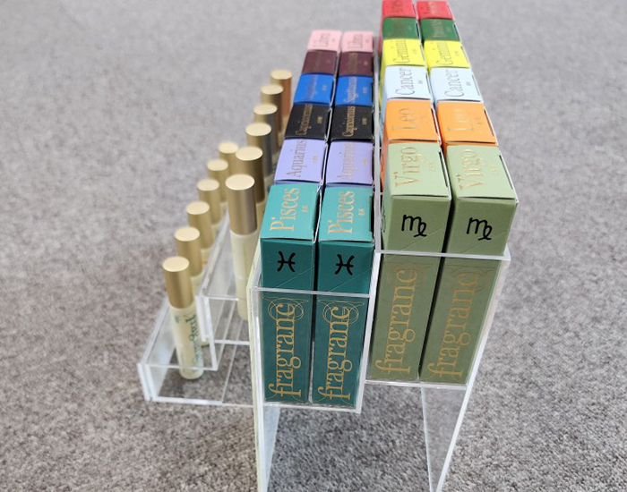 化粧品陳列什器