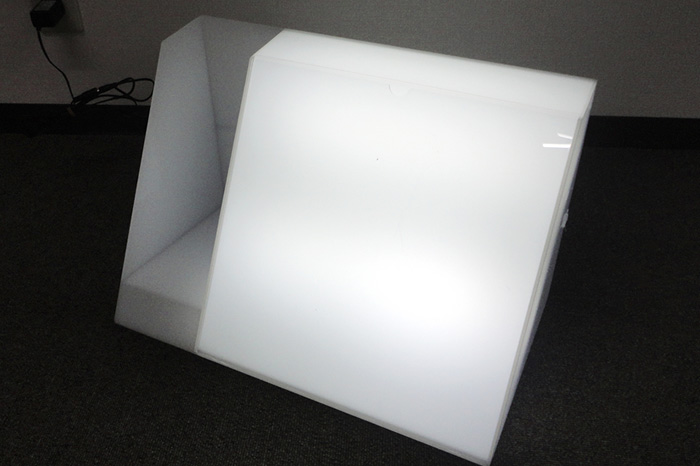 LED コルトン展示台什器